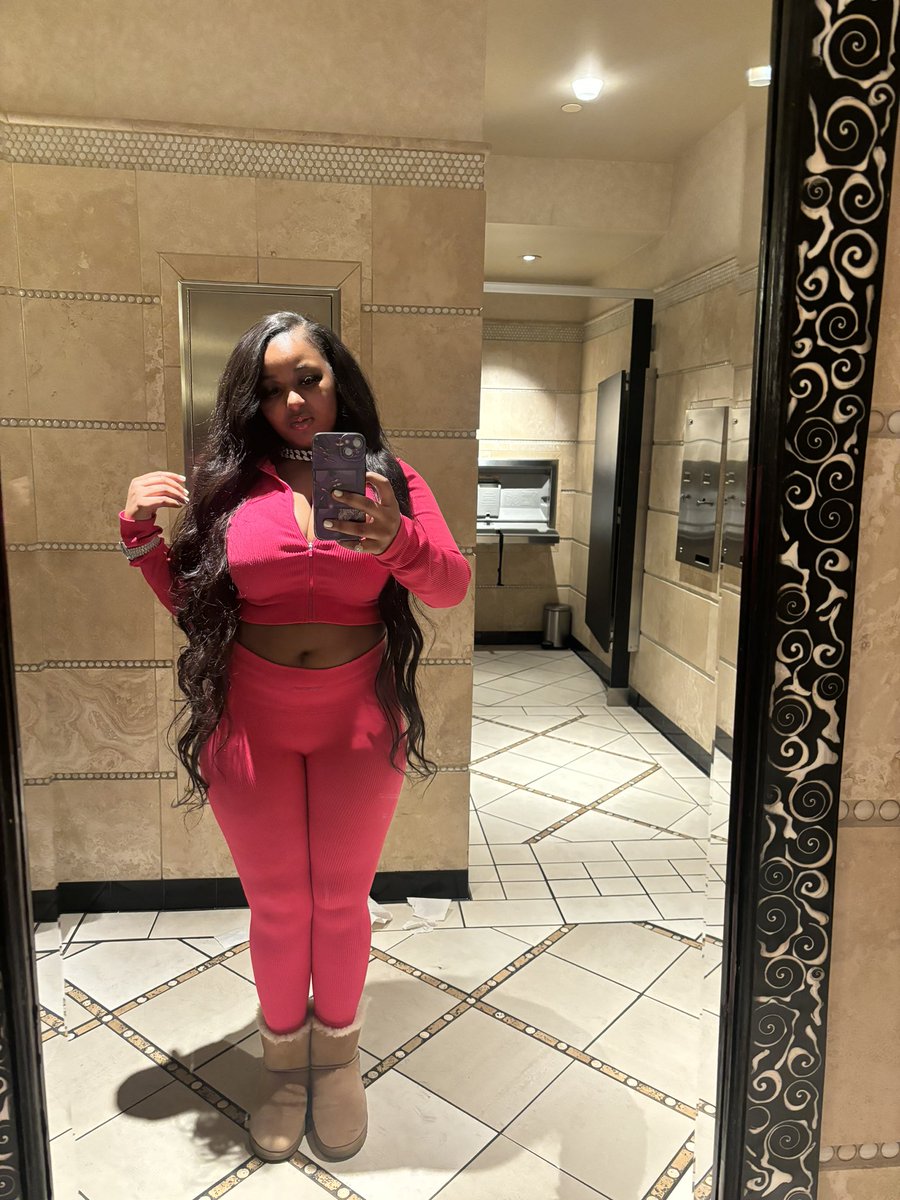 _kaylaTheDon's tweet photo. #beenfly #beenhaving #thisshitforfun 💕 https://t.co/TzUEpfRZzA