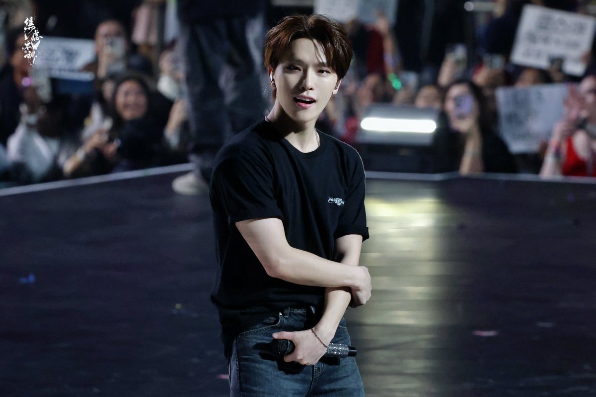 SEVENTEEN RIGHT HERE IN NYC
#디노 #DINO #デイノ
#SEVENTEEN #세븐틴