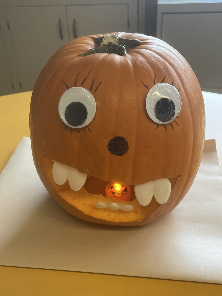 Dr. Melanie Peacock PhD, MBA, FCPHR, SHRM-SCP tweet media