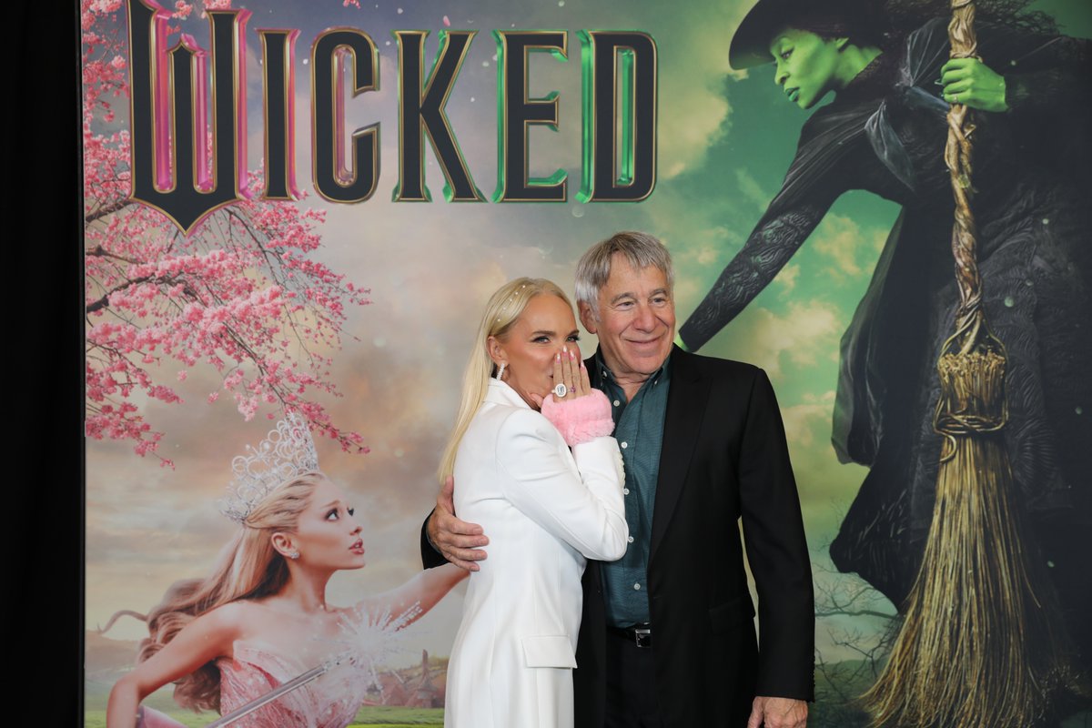 Wicked the Musical (@wicked_musical) on Twitter photo Sweet Oz! 💚🩷 <a href="/WICKED_Musical/">Wicked the Musical</a>'s original and current Broadway casts joined together at a special screening to welcome <a href="/wickedmovie/">Wicked Movie</a> to the Ozian family. We couldn't be happier.
Photo Credit: Chad Kraus Sweet Oz! 💚🩷 <a href="/WICKED_Musical/">Wicked the Musical</a>'s original and current Broadway casts joined together at a special screening to welcome <a href="/wickedmovie/">Wicked Movie</a> to the Ozian family. We couldn't be happier.
Photo Credit: Chad Kraus