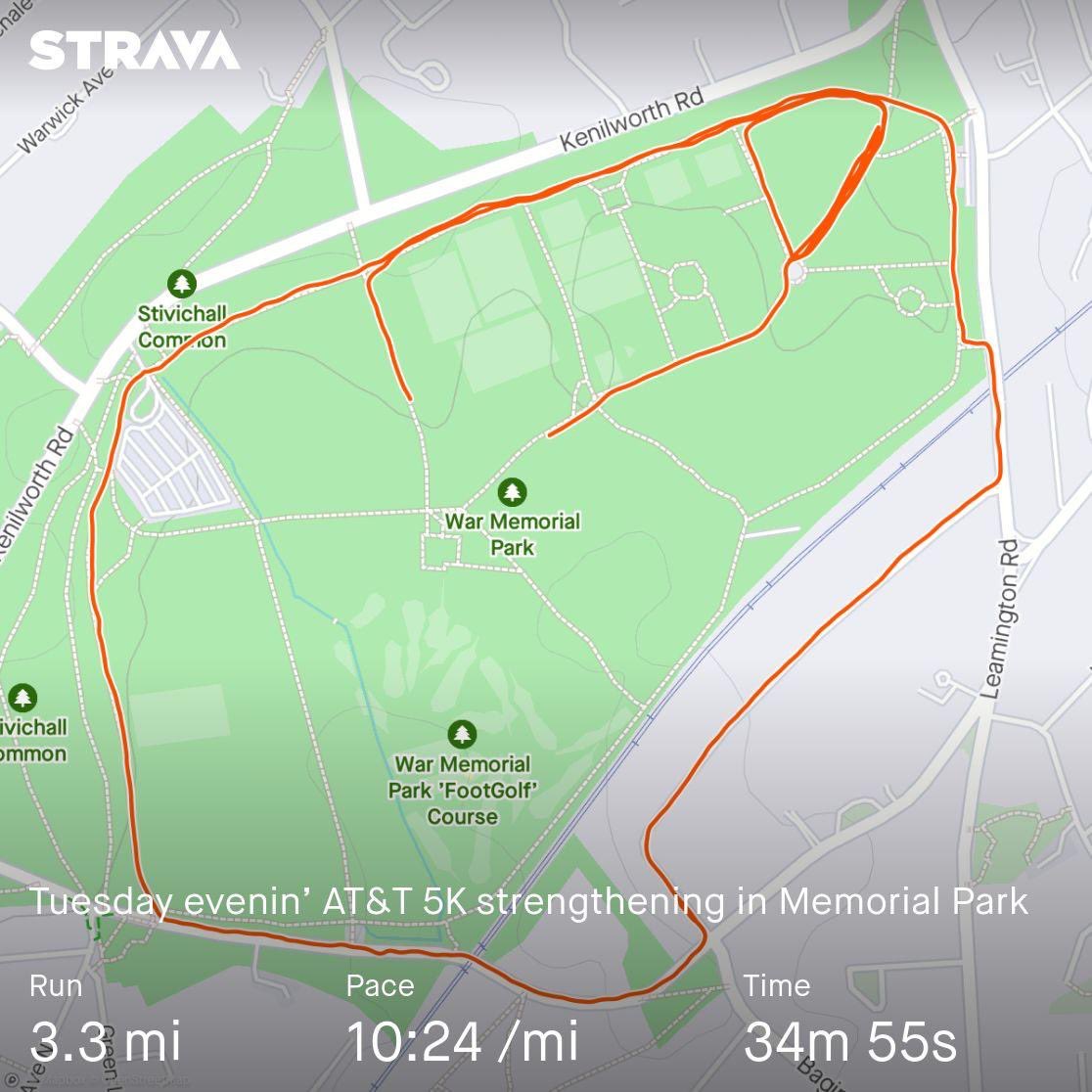 Popbangcolour's tweet photo. Always a good ashbys_adventuretrailsandtreks 5K strengthening group run on a Tuesday, getting the legs stretched again after Sunday’s Stratford half with a warm up run from the studio @FargoVillage too 🏃🏻

#runningclub #5krunning https://t.co/g3H7krLXht
