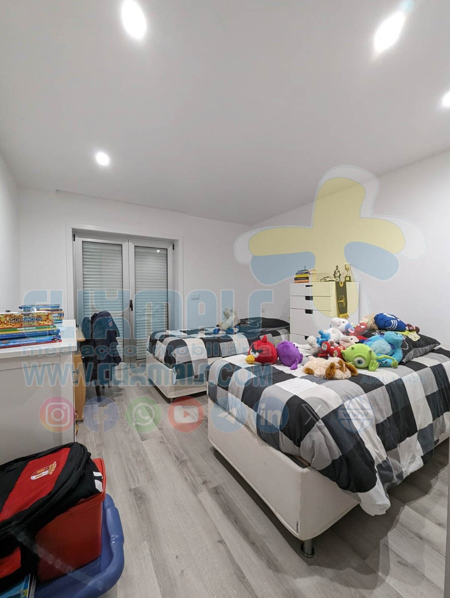 clixmais's tweet photo. Apartamento T3 muito bem localizado, próximo do centro...
Equipamentos e acabamentos:
✅ - Ar condicionado;
✅ - Cozinha c/ eletrodomésticos;
✅ - Armários embutidos;
✅ - Chão em flutuante;
✅ - Garagem 1 carro;

Entre em contato com Nuno Barrocas ☎️ +351 939437438 (WhatsApp) https://t.co/JyNQkxzMBw