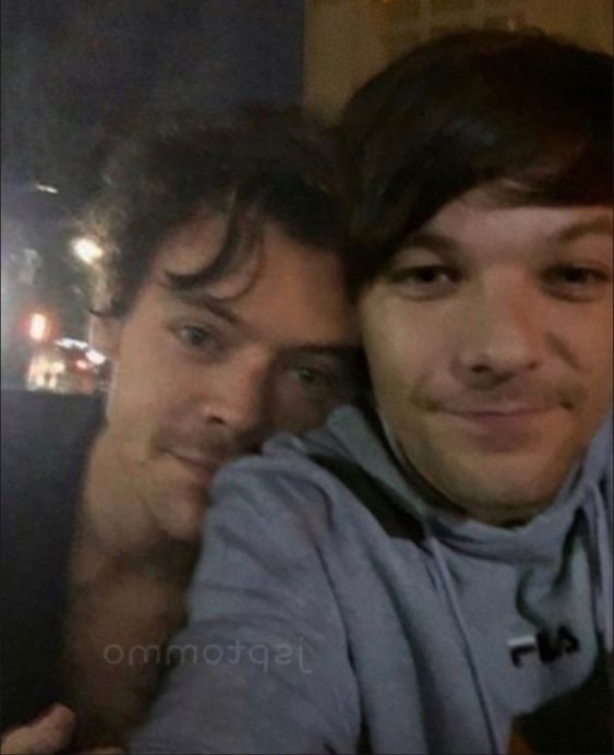StycleNot's tweet photo. " Handsome i'm sorry i called you the shortest little prince ever but you are my little prince ." https://t.co/gnRgSFrSOq