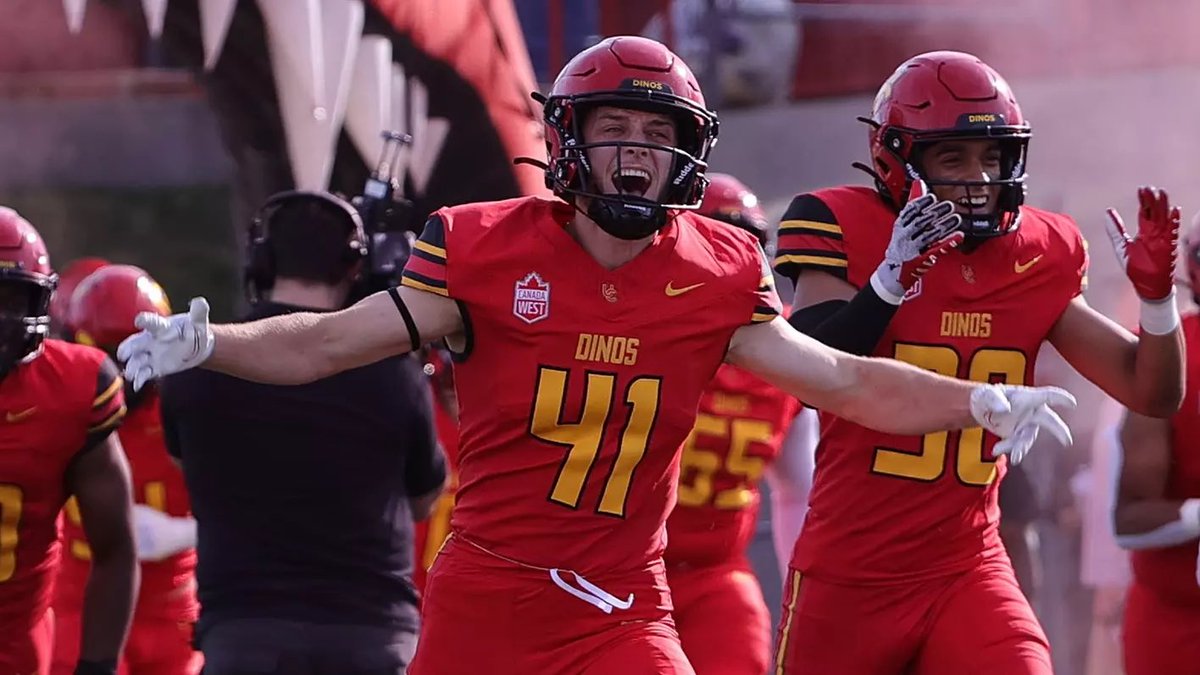 #AGTG After a great conversation with <a href="/Coach_Sheahan/">Ryan Sheahan</a> and <a href="/JABS_A/">Jabari Arthur</a>, I’m excited and grateful to announce that I’ve received an offer to play for <a href="/Dinos_Football/">UCalgary Dinos Football 🏈</a>! Thank you to my family, teammates, and coaches for helping me get here! Go Dinos! 🦖