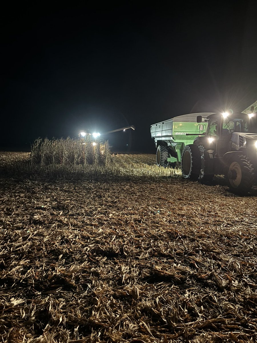 24 harvest done , now fix stuff  and take care of cattle!