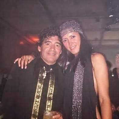 Llenó alegría en el pueblo
regó d gloria este suelo.
#FelizcumpleDiego