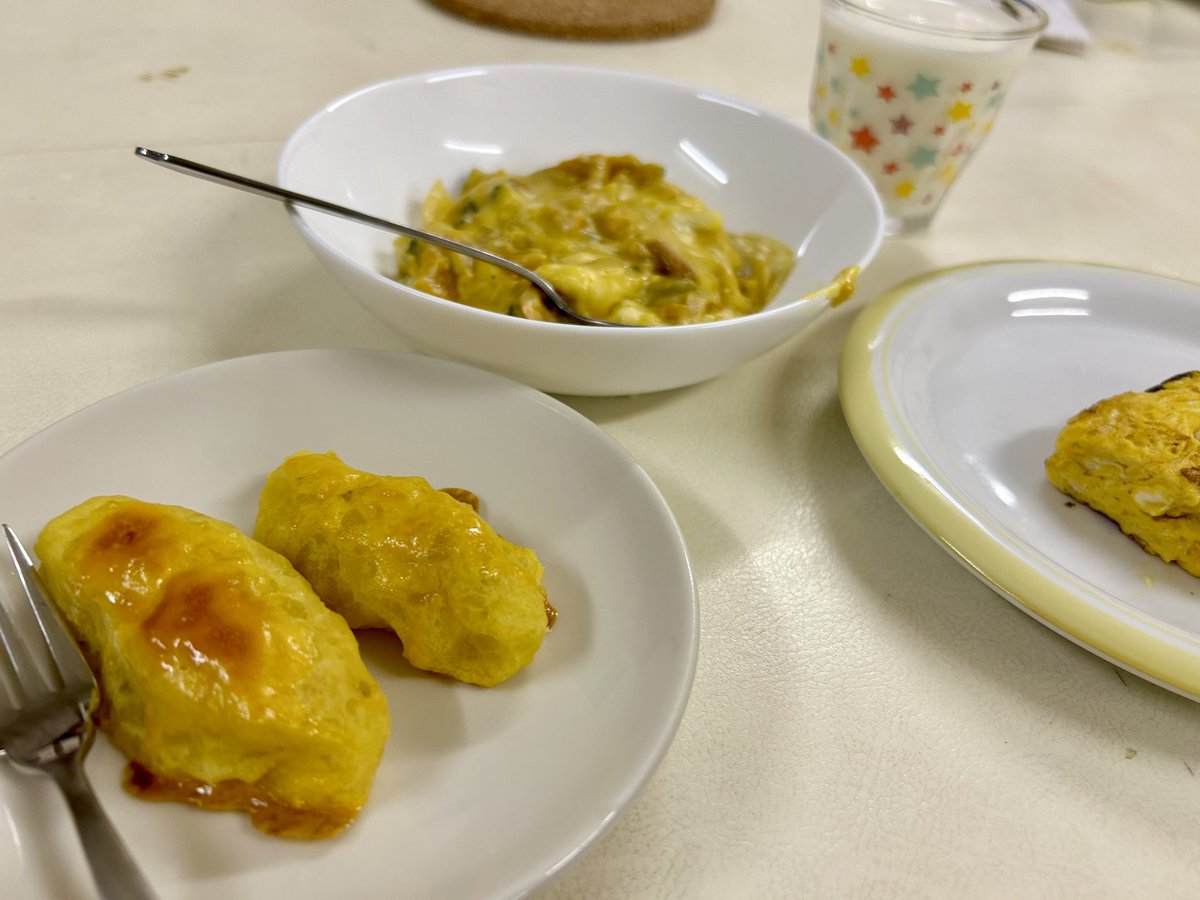 kc_cooking's tweet image. こんにちは🌤️
10/29に活動を行いました🍳

・かぼちゃグラタン🎃🧀
・スイートポテト🍠✨
・卵焼き🐣🥚

秋メニュー🍂とってもホクホクで美味しかったです！最近寒いので暖かい料理で盛り上がりました☺️
#お料理研究部 #神戸女学院