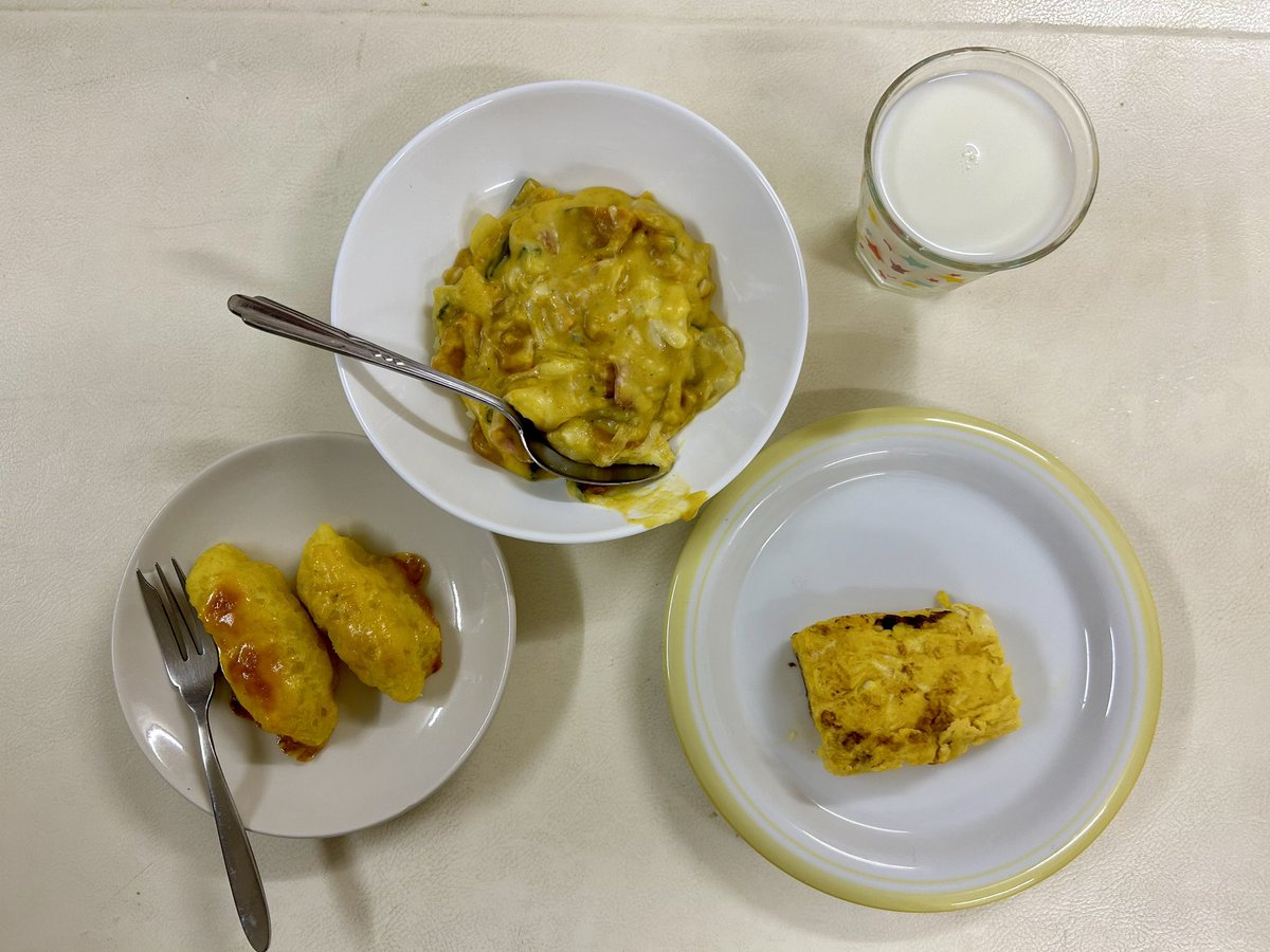 kc_cooking's tweet image. こんにちは🌤️
10/29に活動を行いました🍳

・かぼちゃグラタン🎃🧀
・スイートポテト🍠✨
・卵焼き🐣🥚

秋メニュー🍂とってもホクホクで美味しかったです！最近寒いので暖かい料理で盛り上がりました☺️
#お料理研究部 #神戸女学院