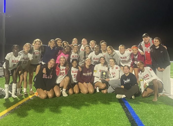 mcpsAD's tweet photo. Congratulations to our @MCPS Girls’ ⚽️ teams who won region championships! On to the state quarterfinals!
4A North 🏆 @WheatonAD 
4A West 🏆 @WhitmanGVSoccer 
4A West 🏆 @NWJagSports 
4A South 🏆 @BlairAthletics 
3A West 🏆 @TSWAthletics 
#WeRAISE @MCPSAthletics https://t.co/IBXywvUYYX