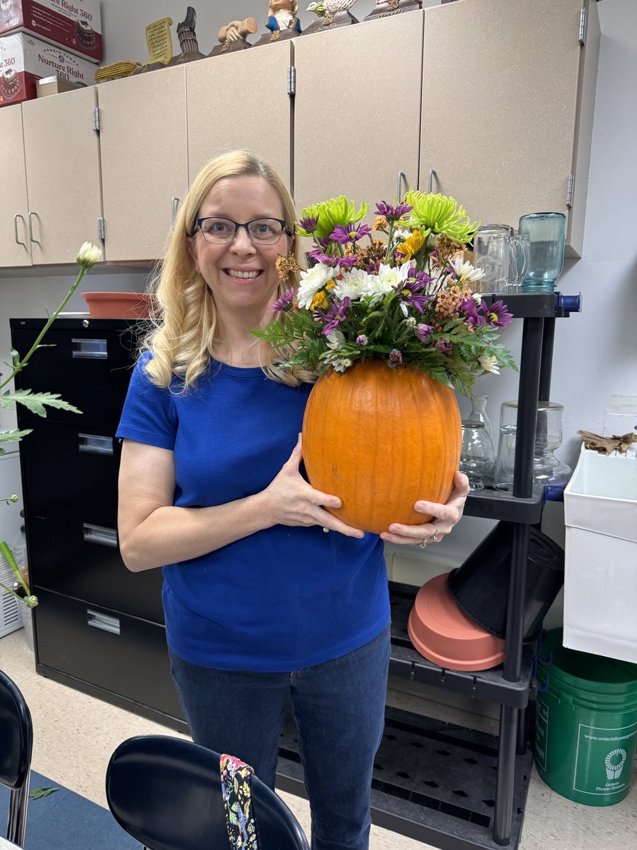 lovetravel1978's tweet image. #ctethsadultclasses 
We are having so much fun in the floral class! Today we made a pumpkin arrangement. Mrs. Durila is a fantastic teacher!