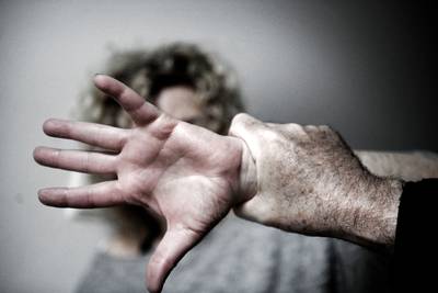 Veilig Thuis: aantal gevallen van huiselijk geweld in Vught op hoogste niveau in drie jaar tijd dlvr.it/TFscRf