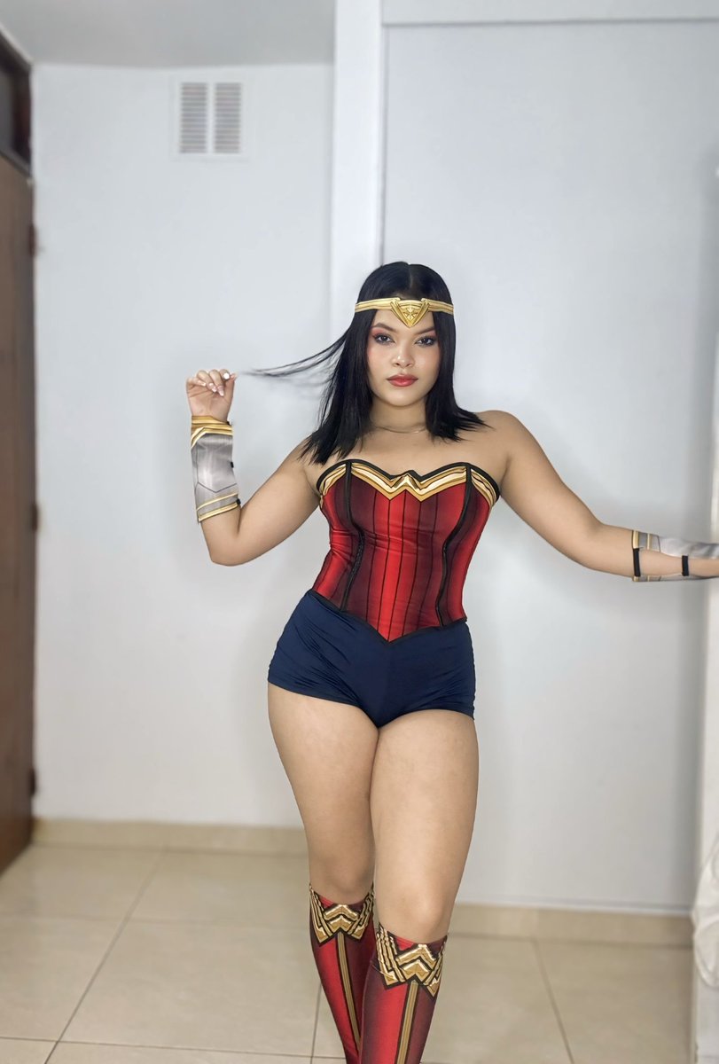 Lili____06's tweet photo. A quién es que tengo que salvar?🦸🏻‍♀️🫣 https://t.co/ciVBIMPpNO