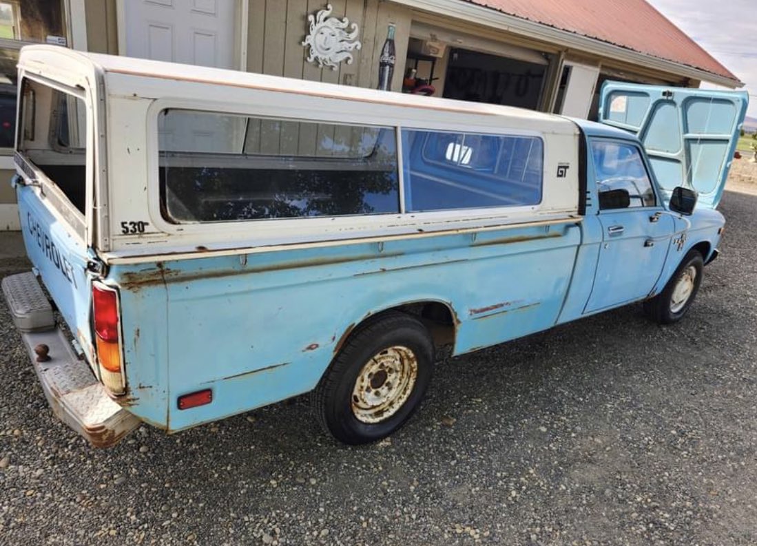 swagger_works's tweet photo. #スワガーワークス
#本日のUsedCarMarket

【1979 シボレー ラヴ】

少しマイナーなトラックです！
1.8リッター
カントリーでもビーチサイドな感じにも合う！
ポンコツですが、爆安です！

横浜港までの船代込みで130万円！
登録費等別です！ https://t.co/Gmdevn9rAh