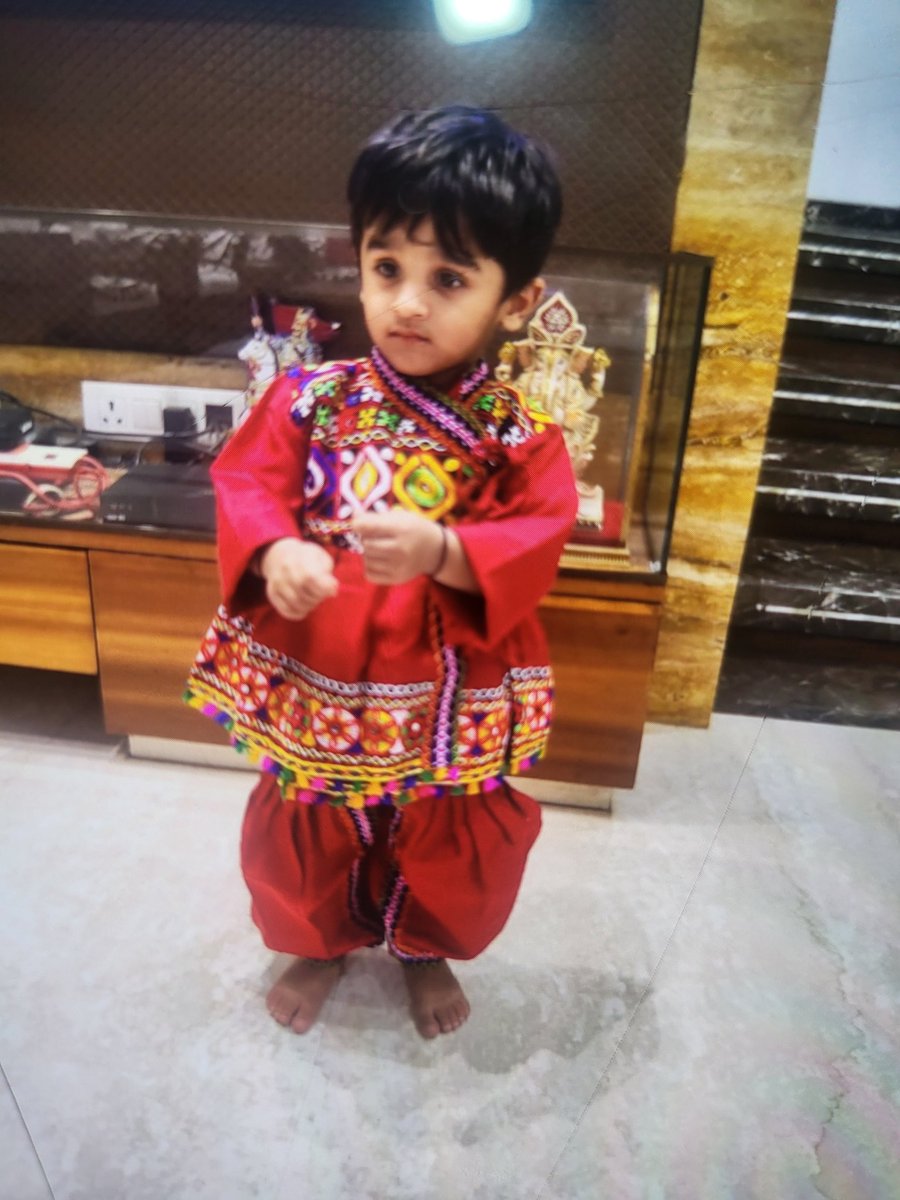 sengar_mohan's tweet photo. नाती राजा जी को जन्म दिवस की शुभकामनाएं आशीर्वाद सदेव महादेव की कृपा बनी रहे स्वस्थ्य प्रसन्नचित रहे प्रगति के साथ-साथ सेवा को लक्ष्य बनाए https://t.co/jbfZQNhGbA
