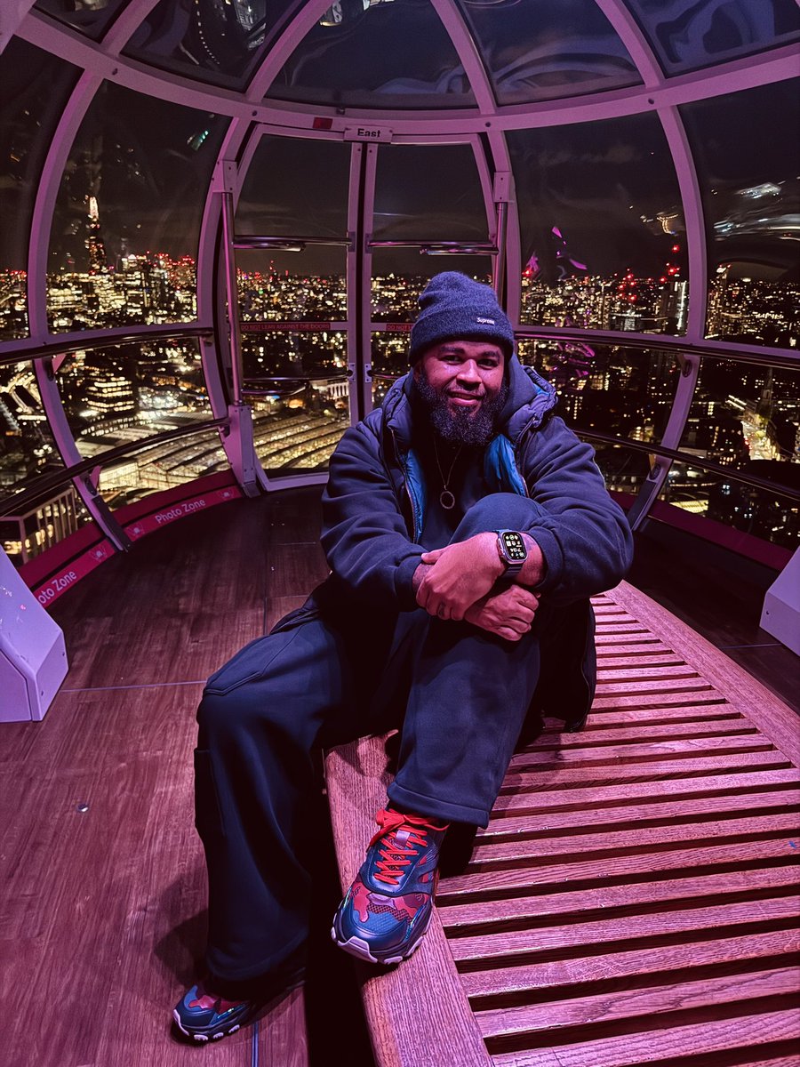 ChopMosley's tweet image. Definitely wanna go back to London 🇬🇧