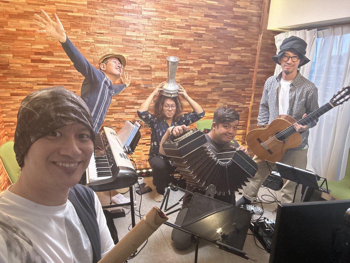 仁詩 Hitoshi (バンドネオン奏者) tweet media