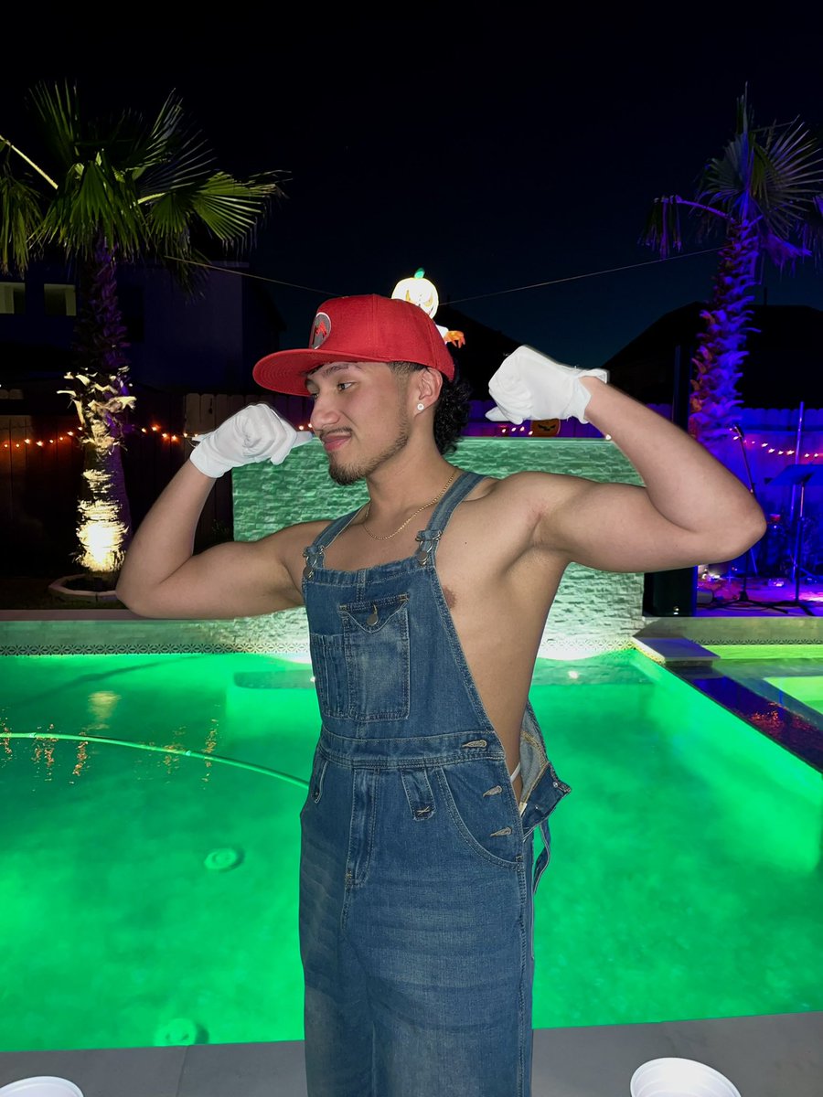 rickyychavezz's tweet photo. I know Bowser hates to see me coming 🫢 https://t.co/Oxq8IrJdpe