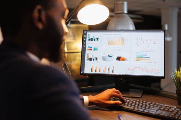 razunahq's tweet image. Most providers will offer migration paths for users switching from GDrive or another digital asset management system.

Read the full article: How to Create a Digital Asset Management Strategy
▸ lttr.ai/AYWgA

#DamSoftware #SoftwareProduct