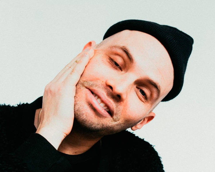 TECO APPLE tweet media