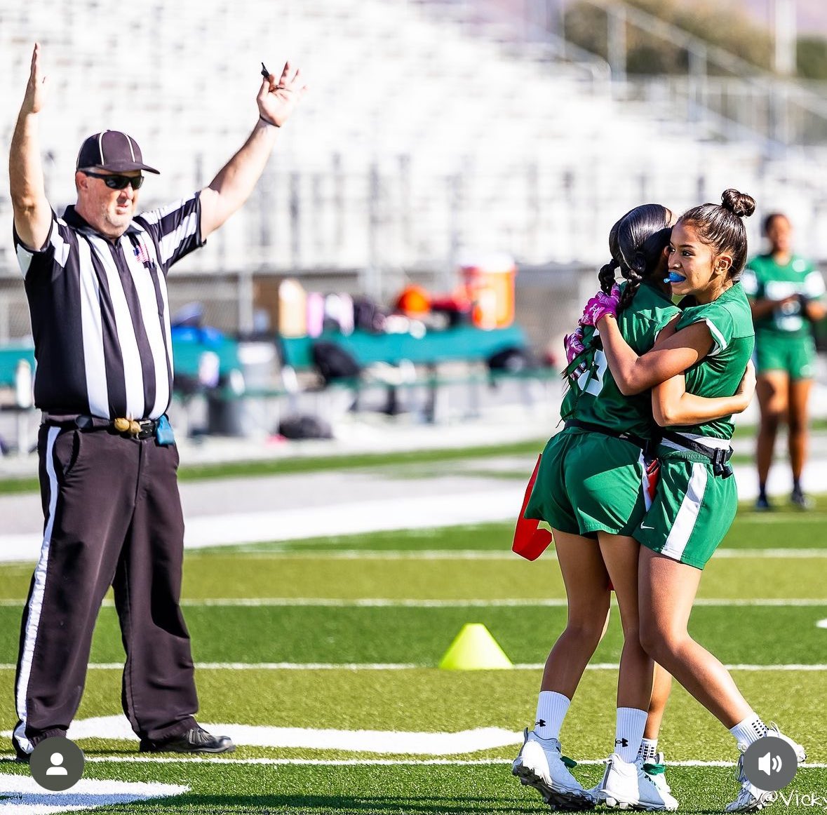 FontanaLearning's tweet photo. Varsity Flag Football faces Azusa High in the CIF Quarterfinal game tonight at 6:00! #GoCats #KaiserStrong 💚🏈💯 https://t.co/q1W1eJ6vPM