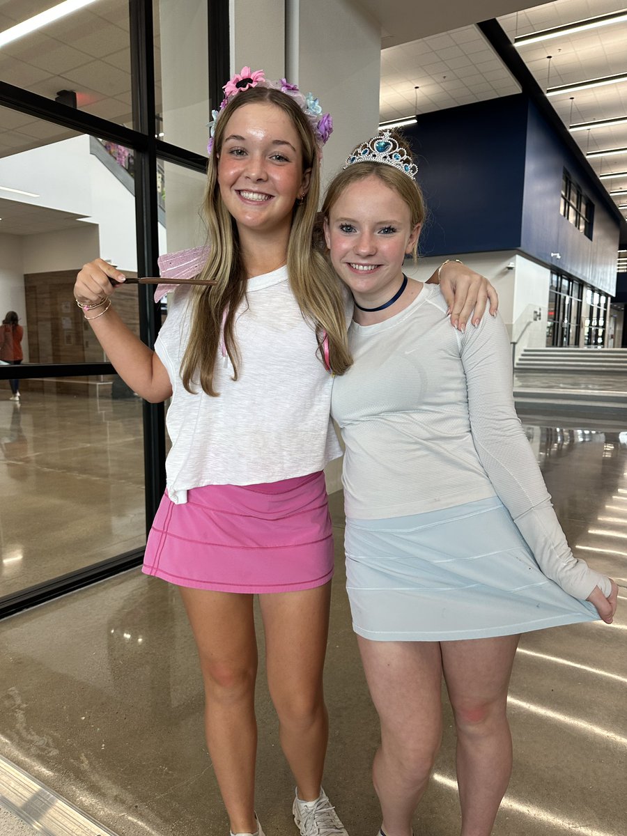 Mandi Burkett tweet media