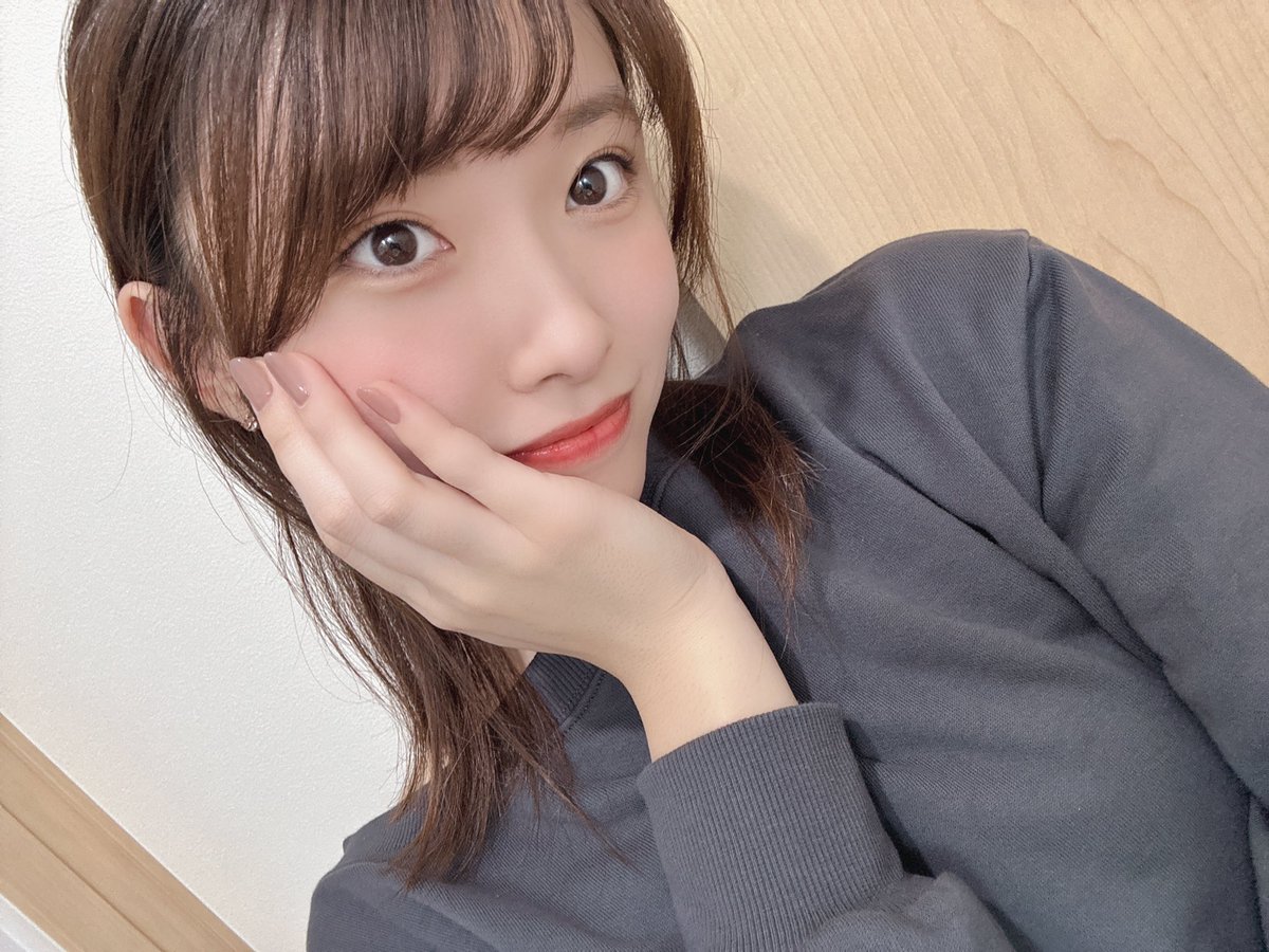 おはようございます☀
ネイル、ミルクココア色にしたの！かわいいでしょ？🤎

今日のセッションも楽しもう♪
#フレッシュ撮影会 #セッション
 fresh-club.net/akb/detail/4506