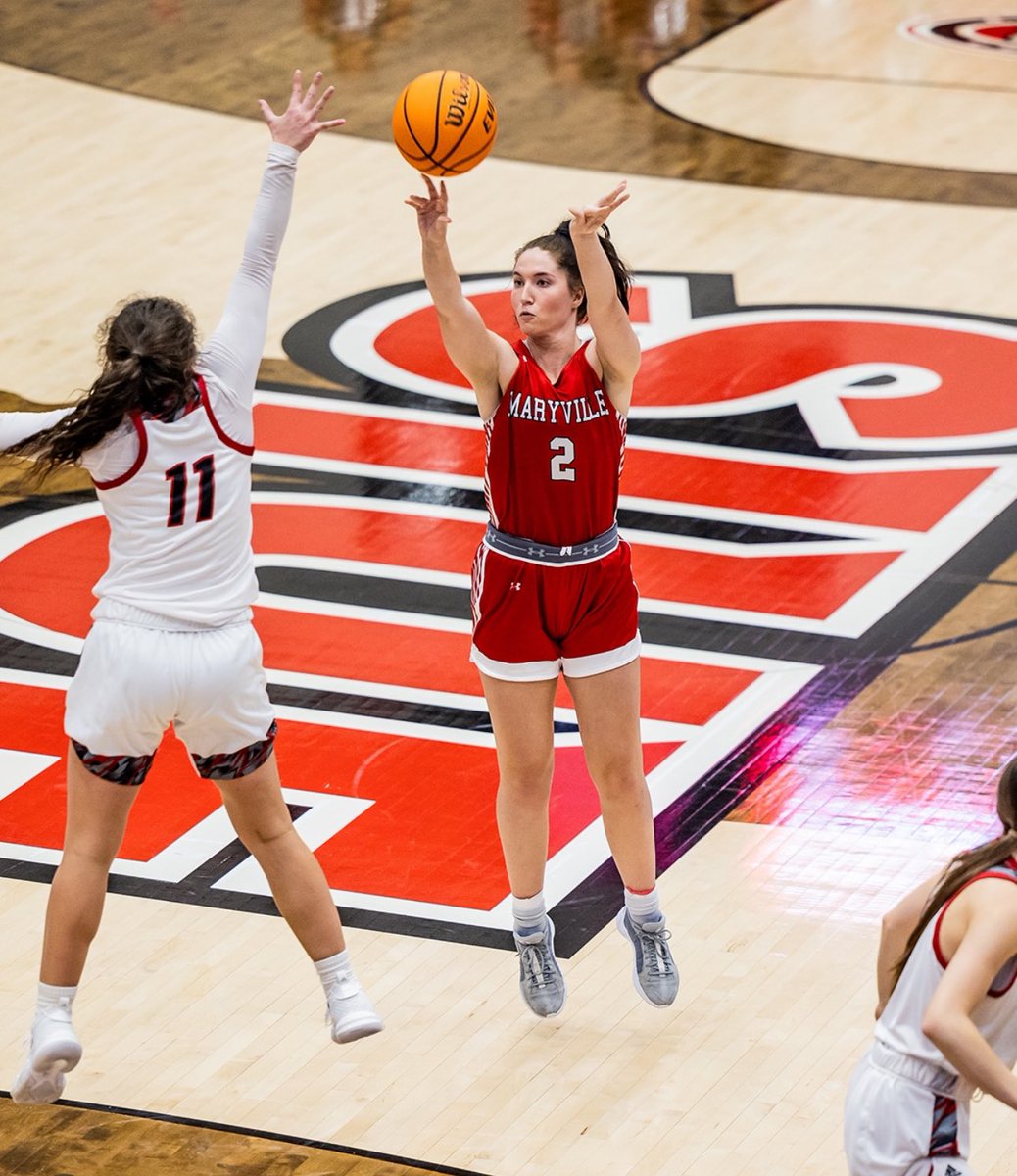 Looks good in red again!!
<a href="/cghs_wbb/">Center Grove WBB</a> 
<a href="/_clairerake23/">Claire Rake</a> 
😉❤️🏀