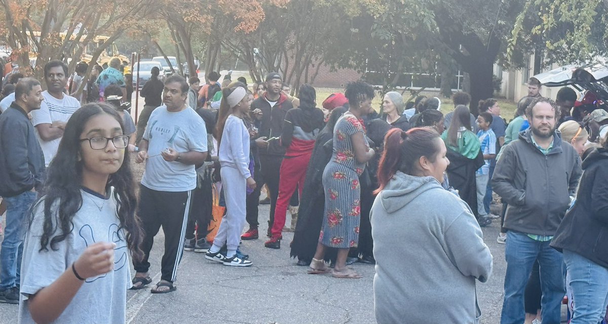 A special thank you to our Family Engagement Committee and PTSA for all their hard work in putting together such an amazing event. Your dedication truly brought our community together, and we couldn’t have done it without you. #WakeForestMStrunkORtreat