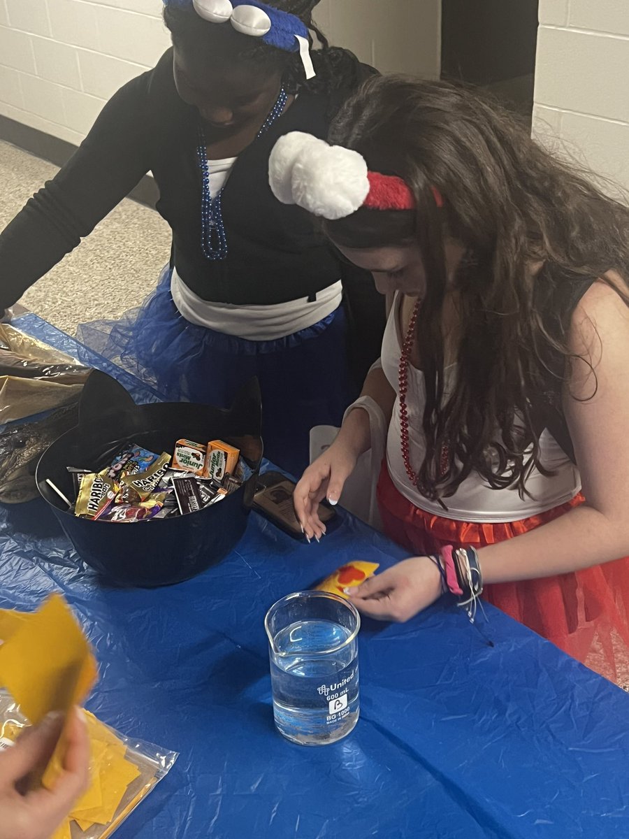 Robert Warner tweet media