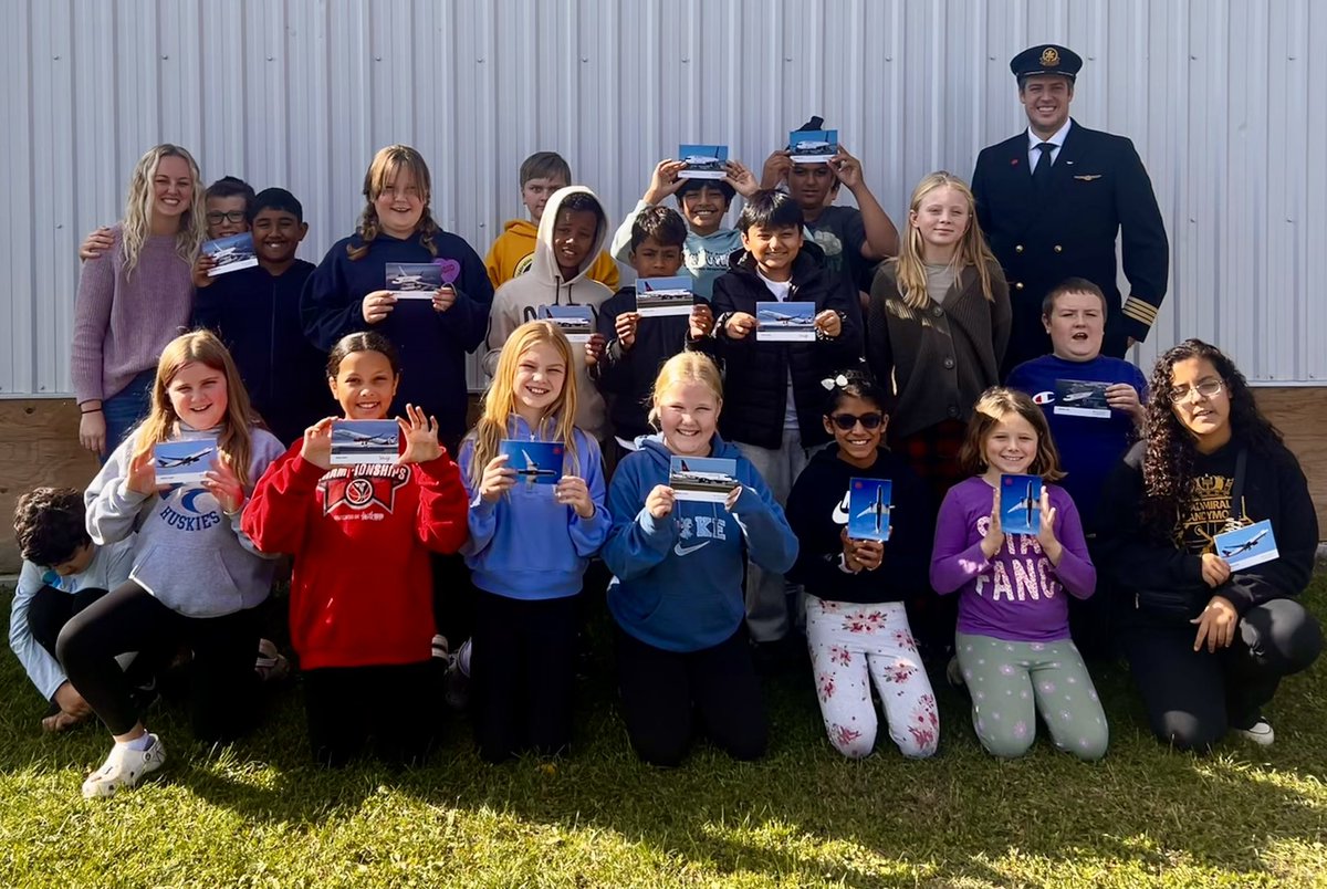 Ms. Ernst tweet media