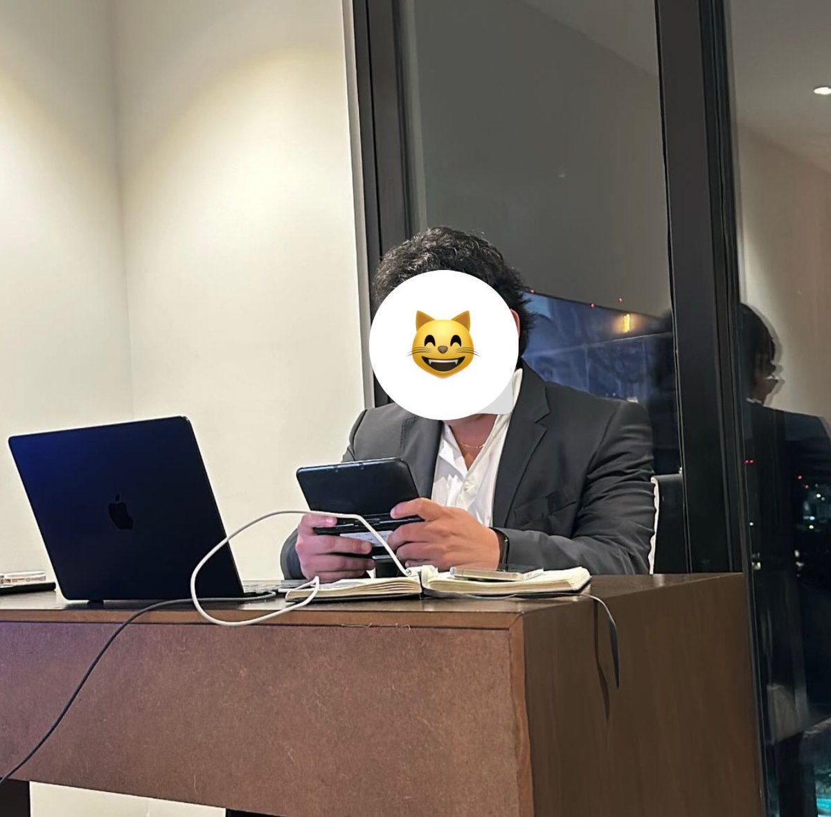 Drip tweet media