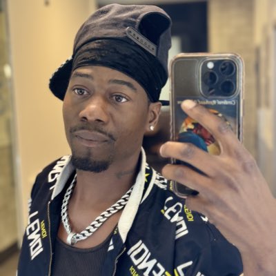 Maineb25's tweet image. #NewProfilePic