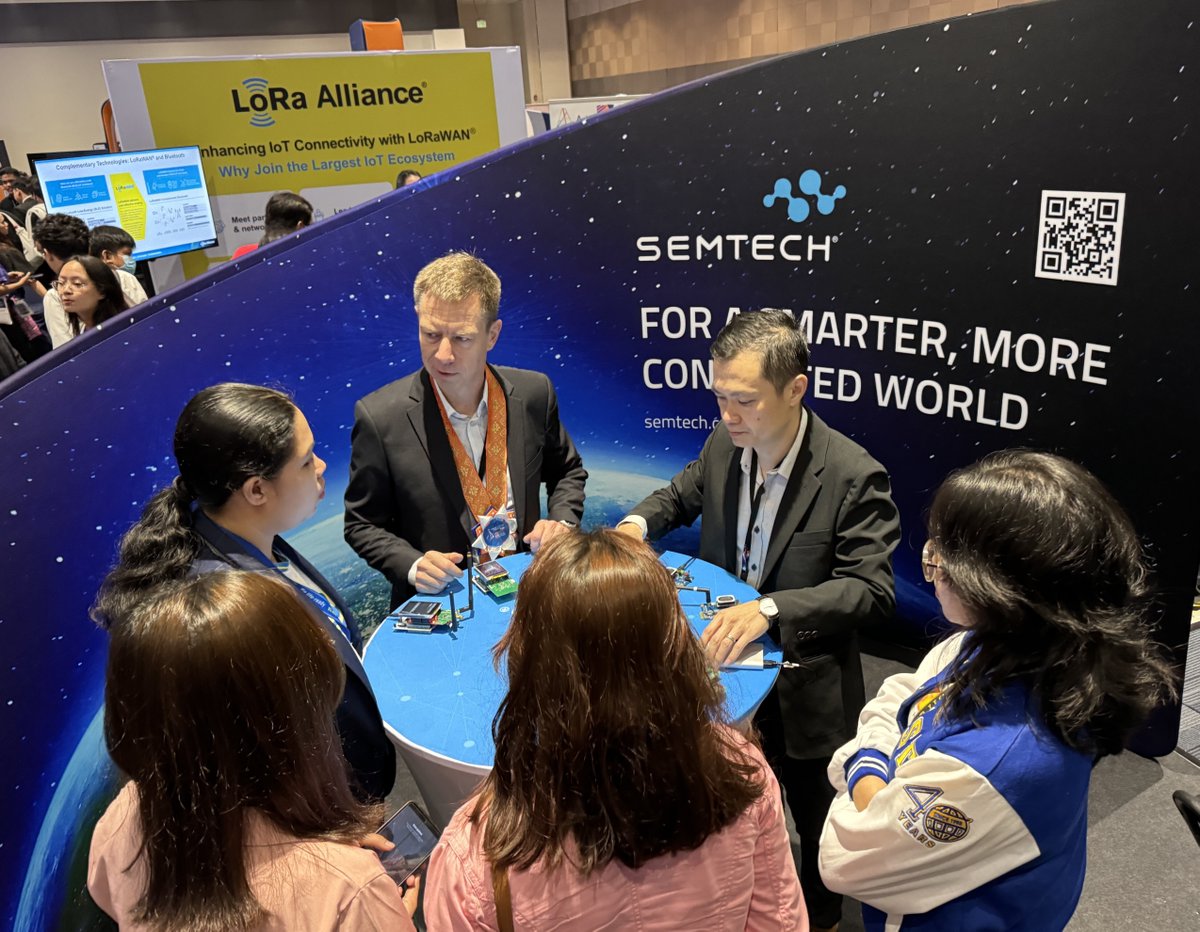 SemtechCorp's tweet photo. Cheers to a successful kickoff at the IoT Conference in the Philippines! With Alper Yegin's keynote, engaging demos, and valuable networking, this event is packed with insights.
#Semtech #LoRa #LoRaWAN #LoRaAlliance #IoT #Packetworx https://t.co/jfeVbGs9Sr