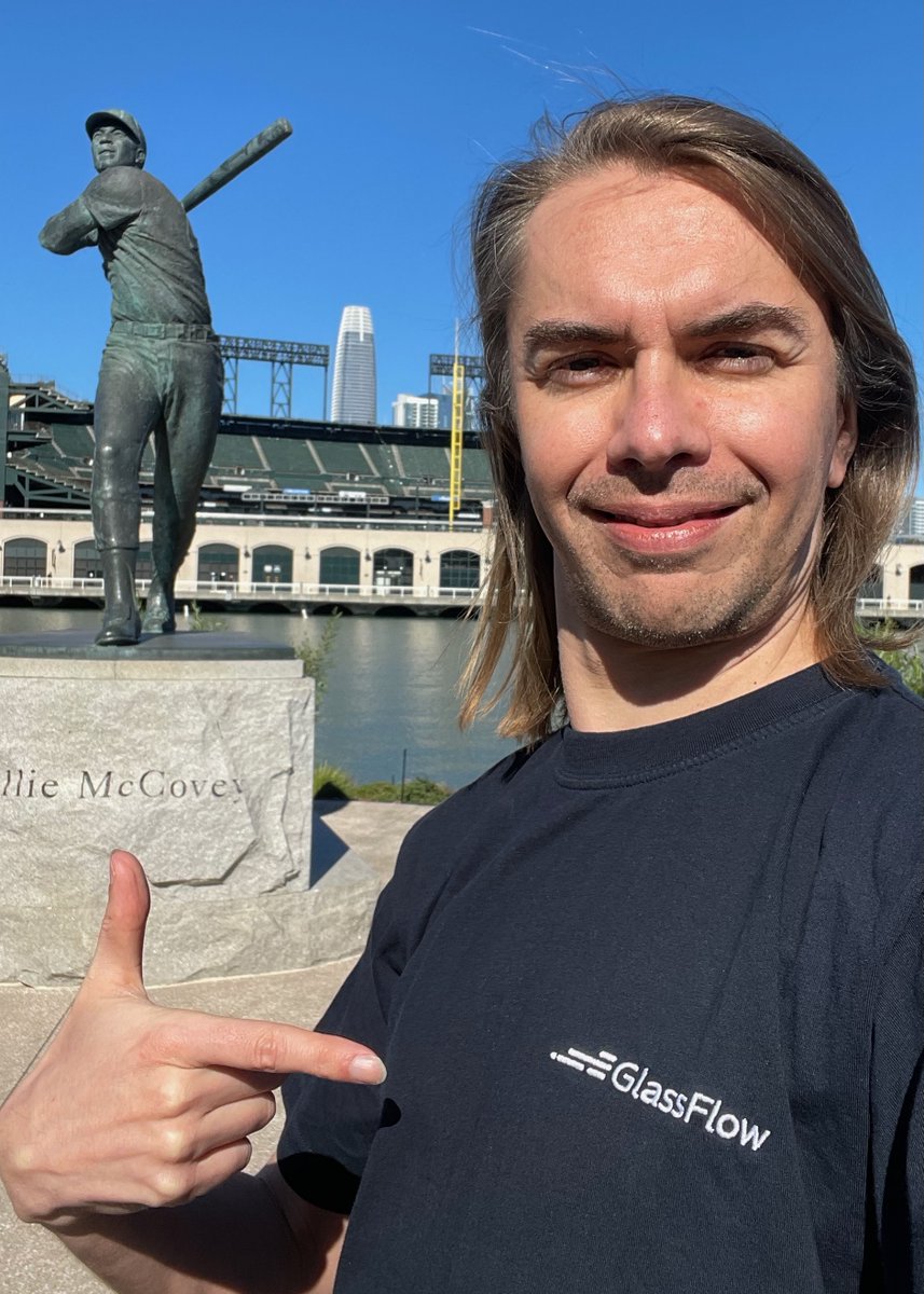 Big congratulations to <a href="/glassflowdev/">GlassFlow</a> , the new venture of my previous cofounder. It’s been amazing to see your journey. Snapped this at Oracle Park today – let’s make your next big move a home run here in SF. Hope to see you soon!
