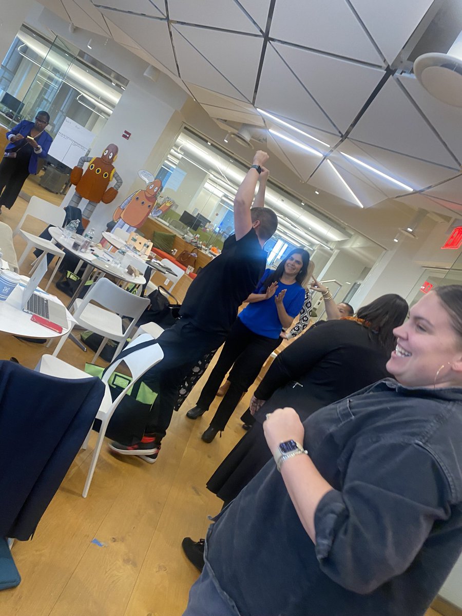 Jenn Carreon tweet media