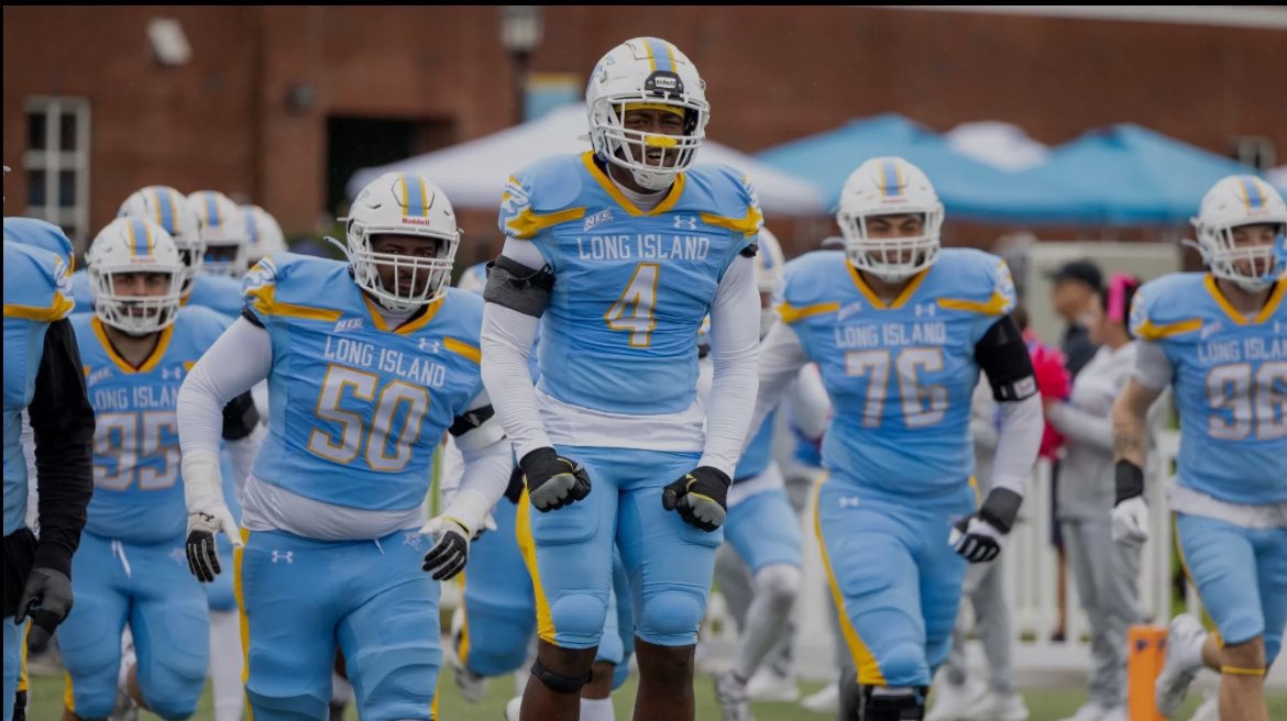 Ayomide Adeniyi (@ayomideade1616) on Twitter photo After a great phone call with <a href="/Coach_Hammock/">TyQuan Hammock</a> I am blessed to receive yet another D1 offer from <a href="/LIUSharksFB/">LIU Football</a> !
<a href="/_dlmerritt/">Devin Merritt</a> @PRINCE_cOOOLn
<a href="/Speake60/">Jimmy Speake</a> <a href="/RivalsFriedman/">Adam Friedman</a> <a href="/EdOBrienCFB/">EdOBrienCFB</a> <a href="/aka_themamba/">themamba</a> #AGTG #BlessedAndGrateful #recruiting After a great phone call with <a href="/Coach_Hammock/">TyQuan Hammock</a> I am blessed to receive yet another D1 offer from <a href="/LIUSharksFB/">LIU Football</a> !
<a href="/_dlmerritt/">Devin Merritt</a> @PRINCE_cOOOLn
<a href="/Speake60/">Jimmy Speake</a> <a href="/RivalsFriedman/">Adam Friedman</a> <a href="/EdOBrienCFB/">EdOBrienCFB</a> <a href="/aka_themamba/">themamba</a> #AGTG #BlessedAndGrateful #recruiting