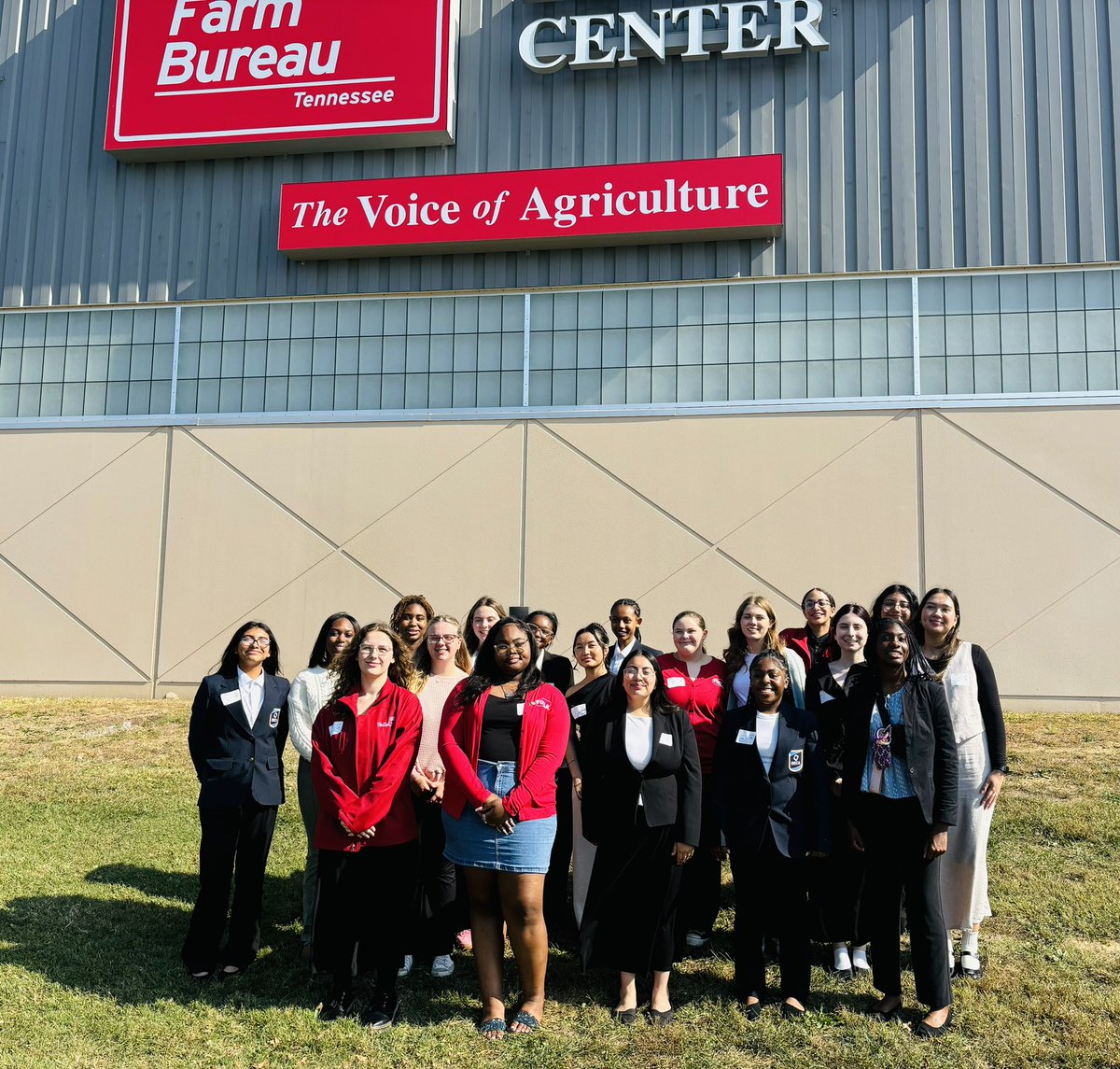 SHS Interior Design (@shs_intdesign) on Twitter photo CTSO Leadership Conference 2024!! Training our future leaders. <a href="/SmyrnaBulldog/">Smyrna Bulldog</a> #onlyoneshs CTSO Leadership Conference 2024!! Training our future leaders. <a href="/SmyrnaBulldog/">Smyrna Bulldog</a> #onlyoneshs