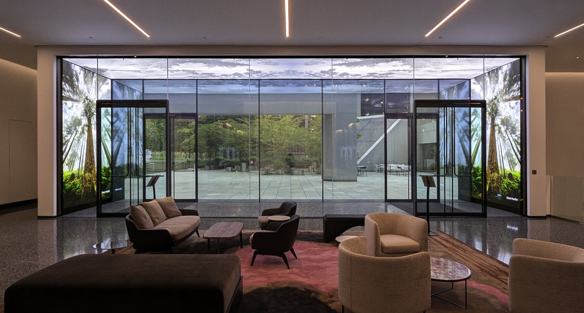 Our new Seattle LED project is up and running: 14’ high, 42’ wide, 248 cabinets, 13K resolution, 10-bit color, a real-time 3D engine, custom simulation code, AI image technology, all supporting 50+ artists. Thank you to ‘Portal’ @ Union Square. unionsquareseattle.com/portal/