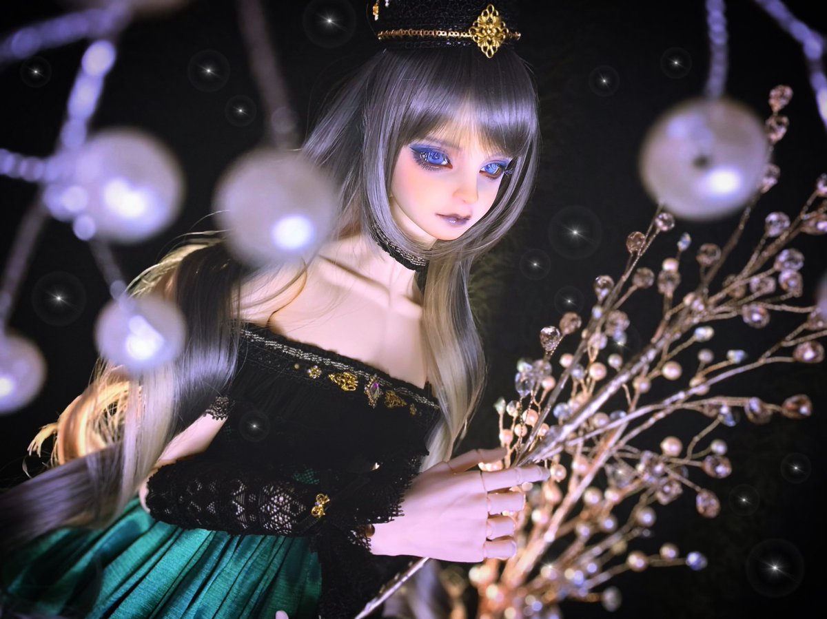 hitokutionigiri's tweet photo. おはようございます☀️

アデルさんにドレス着てもらいました！
めっちゃ似合ってる(*ฅ́˘ฅ̀*)♡

男の子ボディだけど、もう女の子でもいいのでは...🤔
#おはドル
#DWC01 https://t.co/cCXBDf23VJ