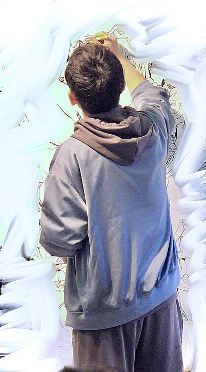 めちゃくちゃわかりにくいかもですが、ちょうど2日目のげん(167センチ