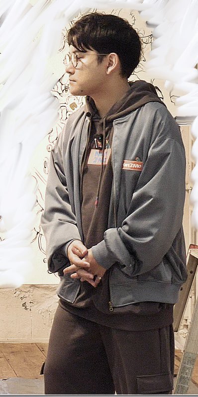 めちゃくちゃわかりにくいかもですが、ちょうど2日目のげん(167センチ