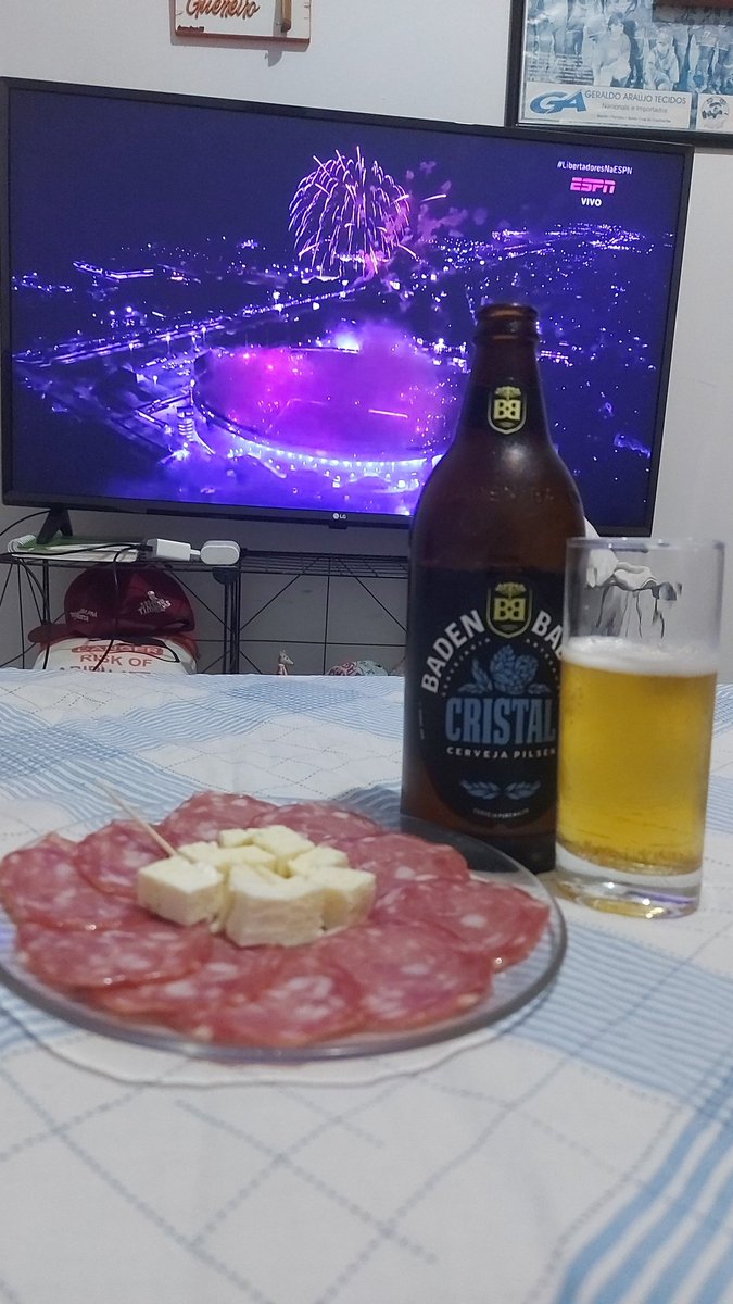 FalcaoCNC's tweet photo. A real é que eu não sei o River e o Atlético,  mas eu tô preparado pra esse jogo. https://t.co/BnghYzwnEo