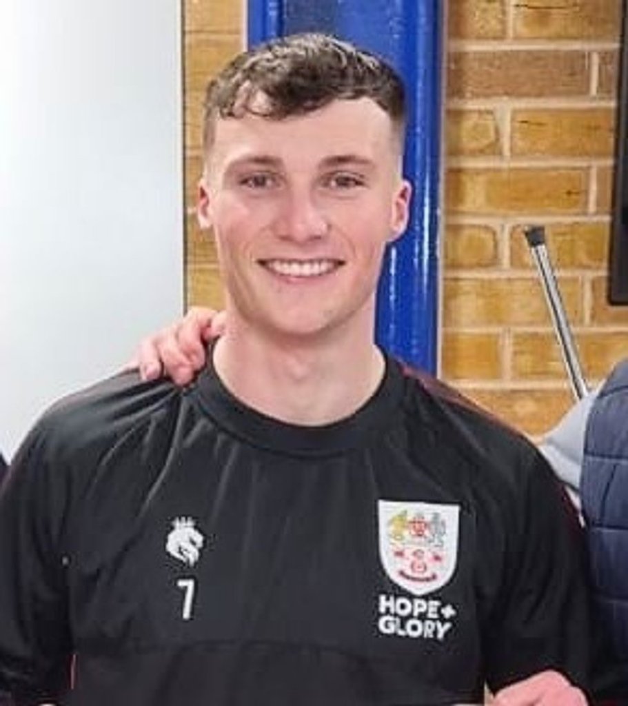 PrestwichHeysFC's tweet photo. MATCH REPORT: Bardsley-Rowe at the double as Heys hold West Didsbury - honours even in Adie Moran Park thriller
https://t.co/4qx7rKkAXo https://t.co/CUwSV4y4iW