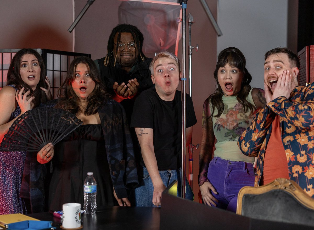 Do You Validate tweet media