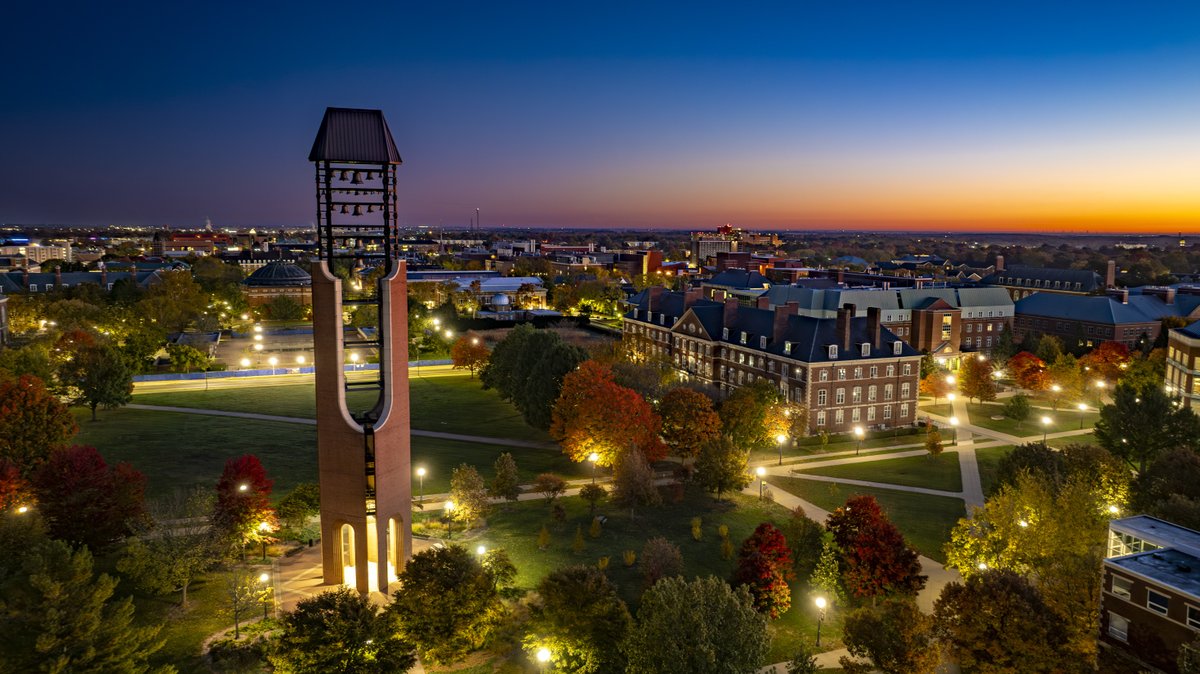 ScottIrwinUI's tweet image. 1. Some gorgeous evening views of the University of Illinois campus from James Baltz of the farmdoc team. Truly stunning pictures. I hope I never forget how fortunate I am to work in such a beautiful setting.
