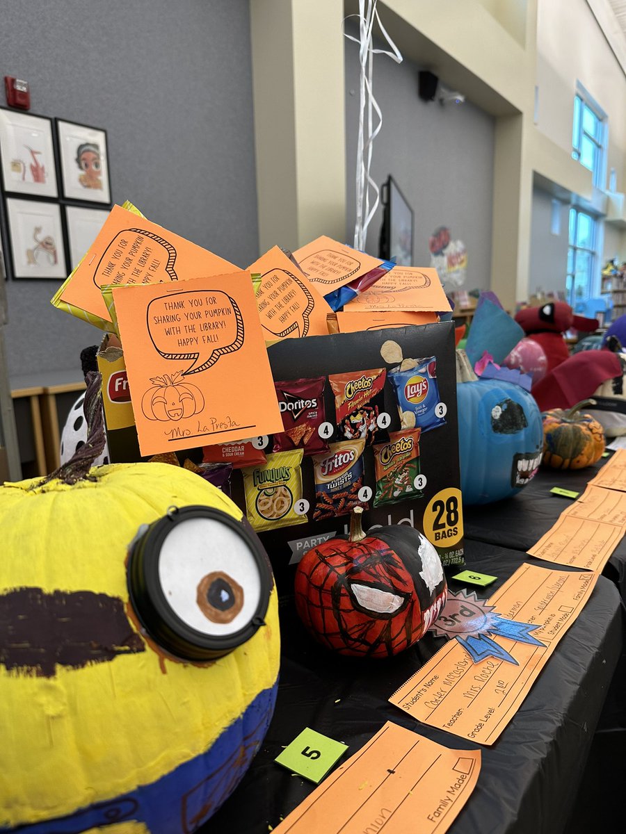 Our librarian, Mrs. La Presta, challenged the kids to decorate a pumpkin like a book character without carving it 🎃 29 pumpkins were submitted and over 170 votes were cast during conferences to choose the favorite🥇🥈🥉