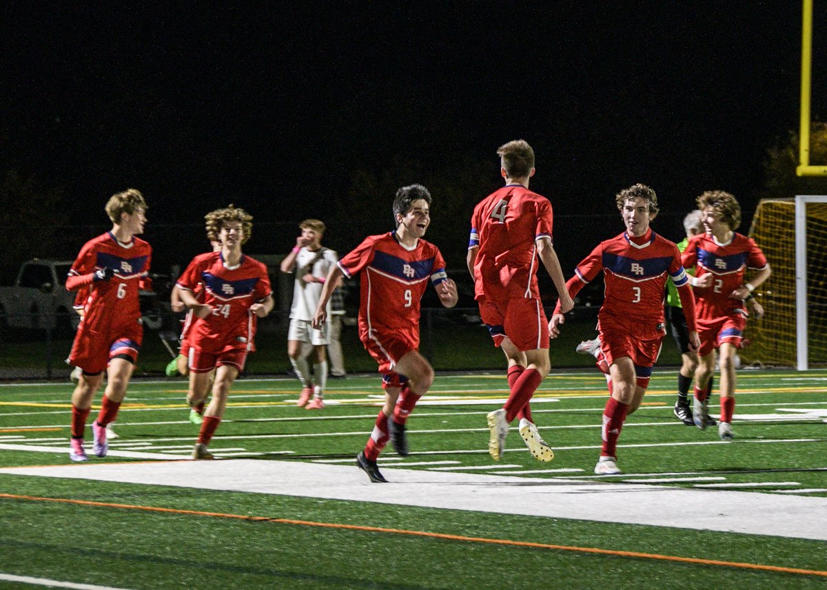 BRRHSPhoto's tweet photo. Photos from Boys Varsity Soccer Senior Night - full album in link!  https://t.co/OKlf9FH3Bn  @BRRSD_ @brrhsprincipal @FOBRA_MA https://t.co/z70ogPypAt