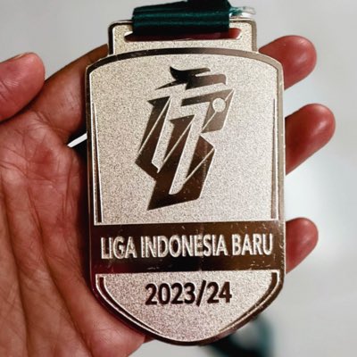 dikawigi's tweet photo. #FotoProfilBaru https://t.co/xMEULZnUFV