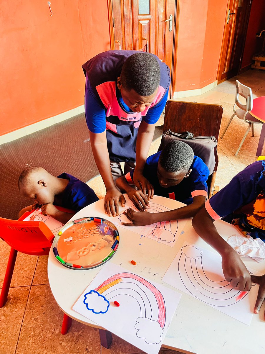 angelscenteruga's tweet photo. Earlier today, learners practised their colour recognition skills and fine motor skills by drawing Rainbows,that turned out really beautiful! https://t.co/L16CzgrqNN