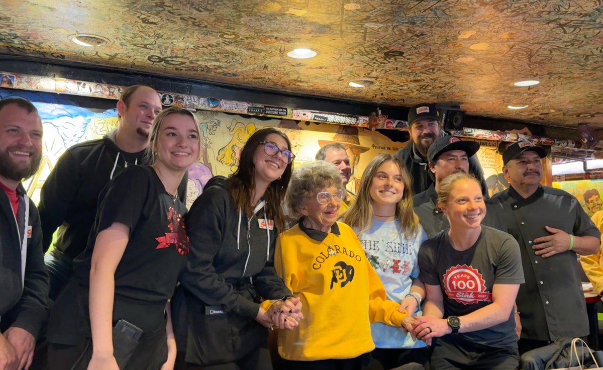 Laura Levy tweet media